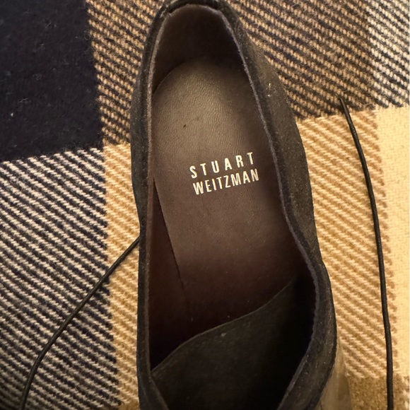 Stuart Weitzman Black Leather & Suede Flats with slight, 1 inch heel. Size 7.5 - Picture 5 of 6